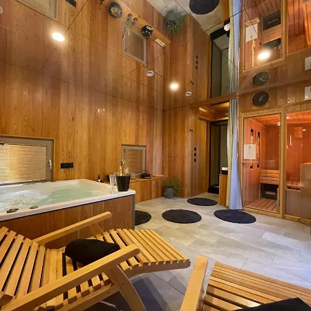 Casa Malu - Mobile House By The Kolpa River בית נופש *