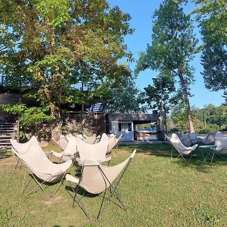 Casa Malu - Mobile House By The Kolpa River Holiday home Metlika
