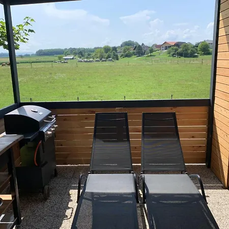Casa Malu - Mobile House By The Kolpa River Holiday home