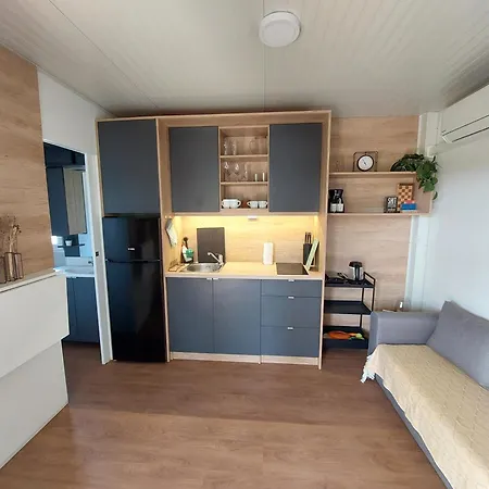 Casa Malu - Mobile House By The Kolpa River * Metlika